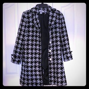 Nine and Company black Checkered Coat size 6